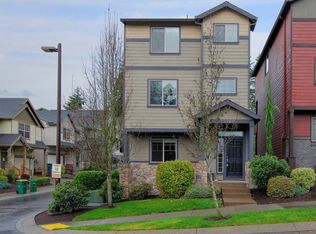 15500 SW Stone Ridge Cir, Beaverton, OR 97007