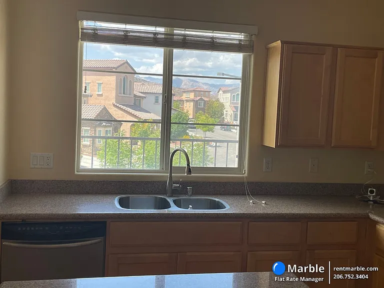 11372 Colinward Ave — Photo 15