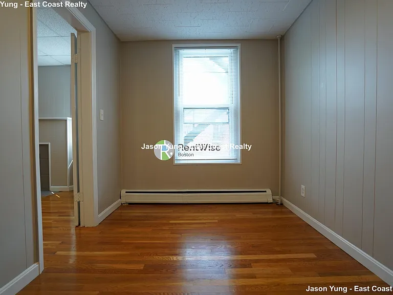 1055 Beacon St #6 — Photo 2