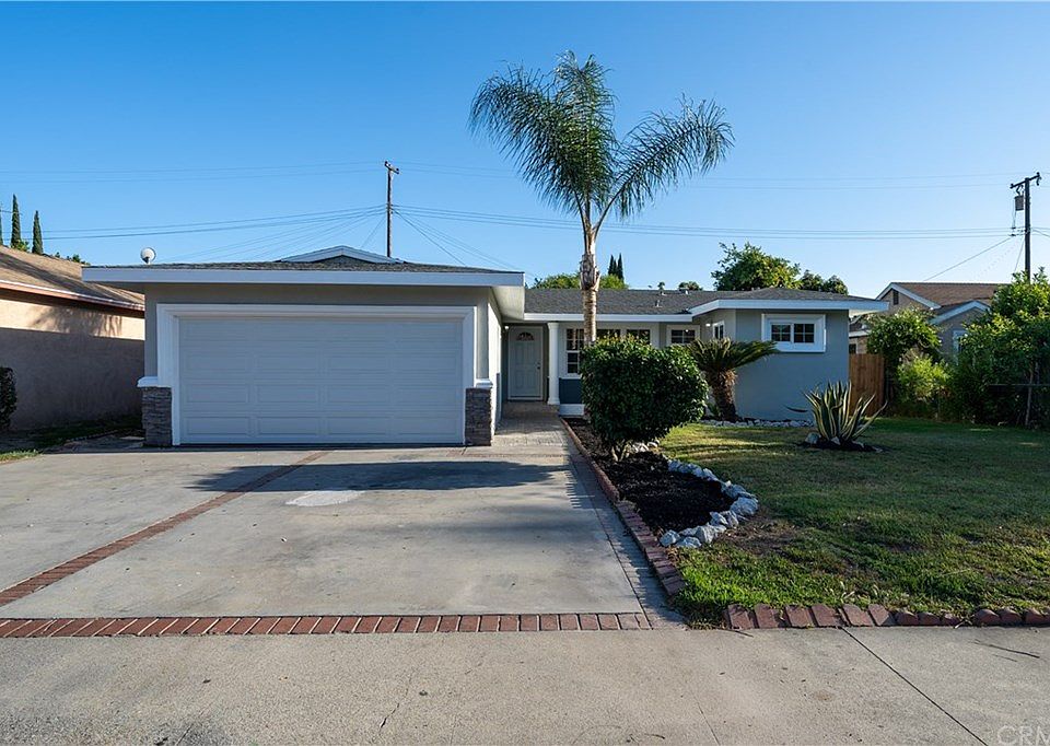 1st image of 2146 Arroyo Dr