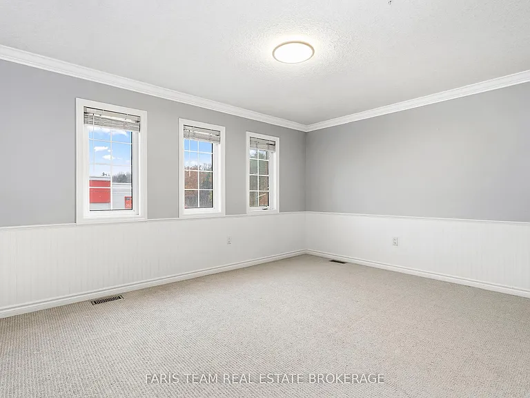 3 Prince William Way — Photo 25