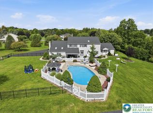 2101 Schroettner Cir, Nazareth, PA 18064