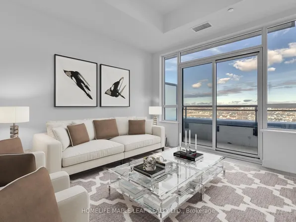 395 Dundas St W #Lph01, Oakville, ON L6M 4L9