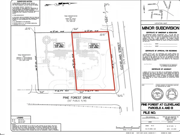 2 Pine Forest Dr, Greenville, SC 29601
