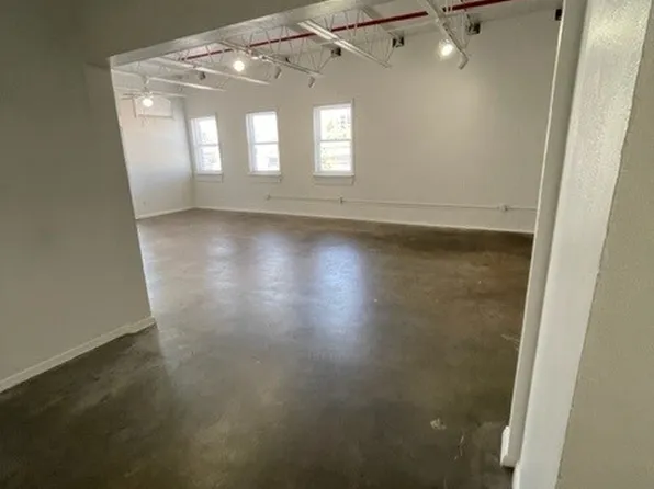 101 S Walton St, Dallas, TX