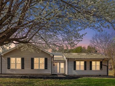 964 Loomfixer Lake Rd, Danville, VA, 24541