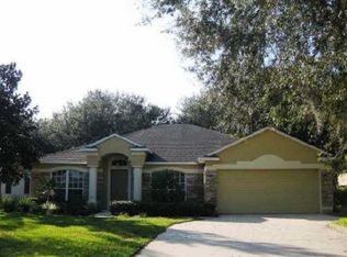 1526 McCrea Dr, Lutz, FL 33549