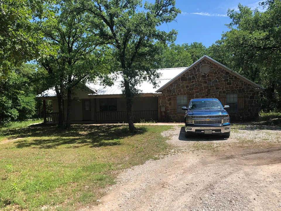 581 County Road 3581