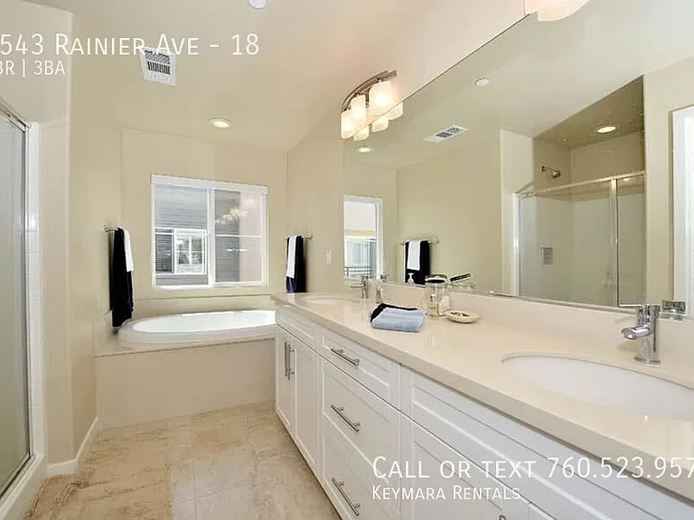 4543 Rainier Ave #18 — Photo 15
