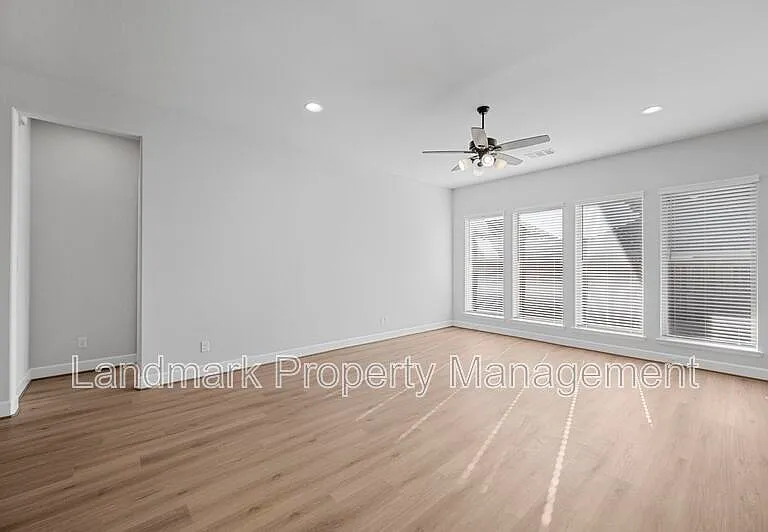 1822 Buckeye Ln — Photo 24