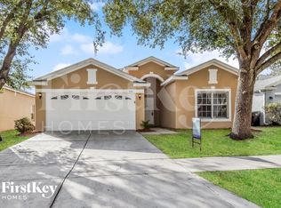 722 Parsons Pointe St, Seffner, FL 33584