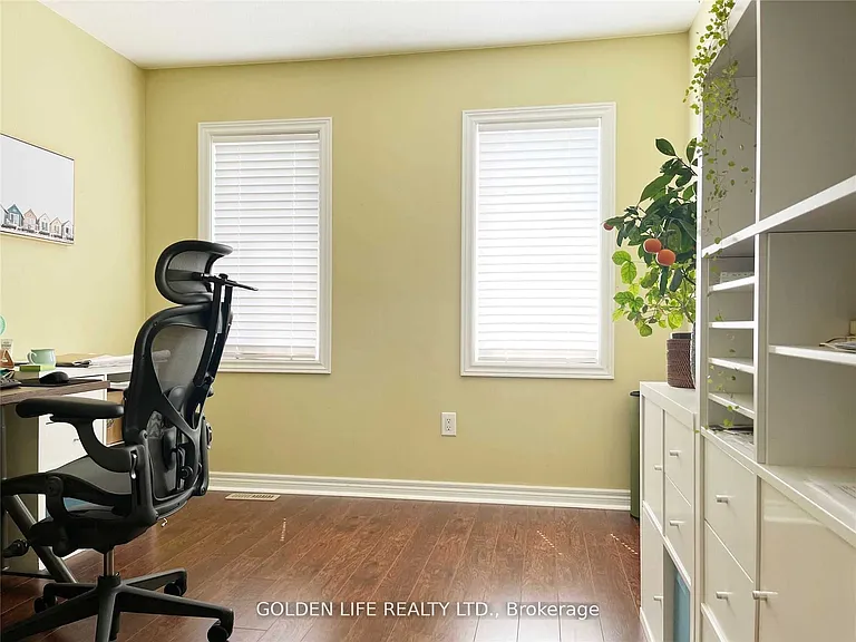 187 Riverwalk Dr — Photo 13