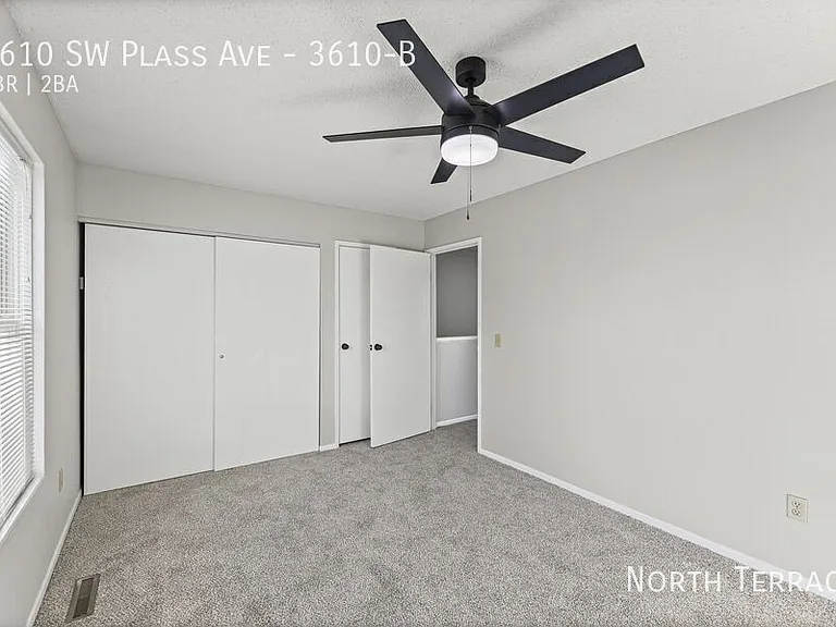 Capstone Townhomes — Photo 63