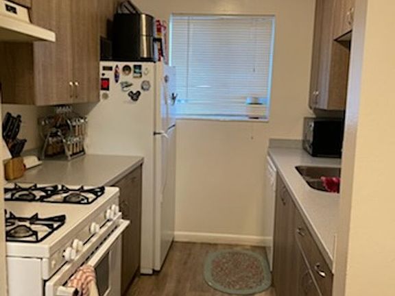 3rd image of 473 S State St #126