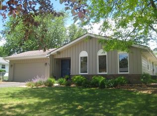 1950 Park Ln, Grafton, WI 53024