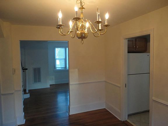 2nd image of 5801 Fitzhugh Ave