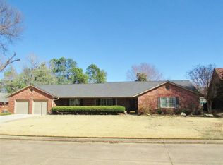 2828 Suroya St, Muskogee, OK 74403