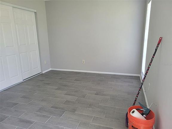 5th image of 108 Tuxpan Ln
