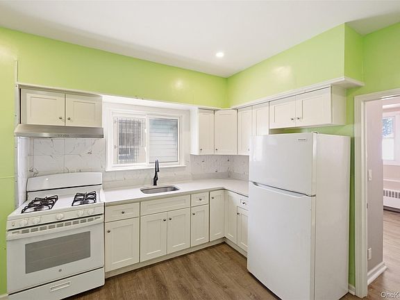 5th image of 9725 91st Street