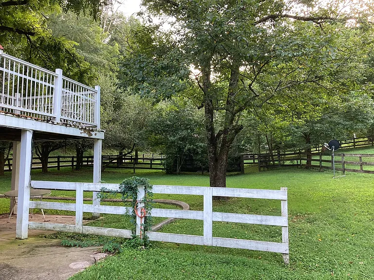 Dogwood Hills Rd — Photo 9