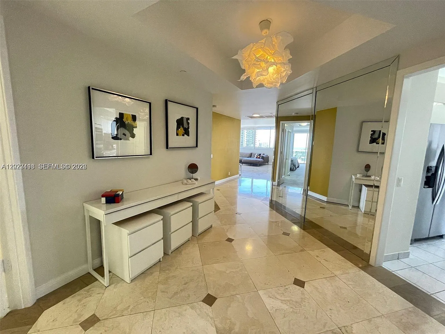 One Island Place Condo 1 — Photo 4