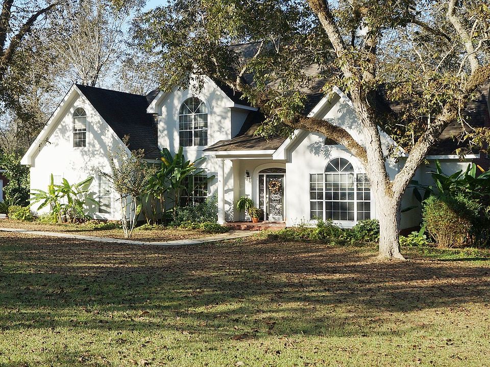 1st image of 234 Woodstone Dr