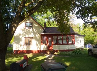 1022 Isham St, Owosso, MI 48867