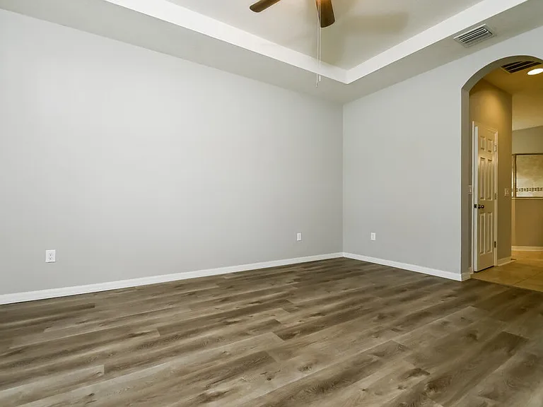 8204 Belle Grove Ct — Photo 8