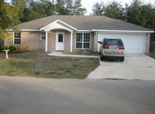 44 Buttercup Loop, Morgans Pt Resort, TX 76513