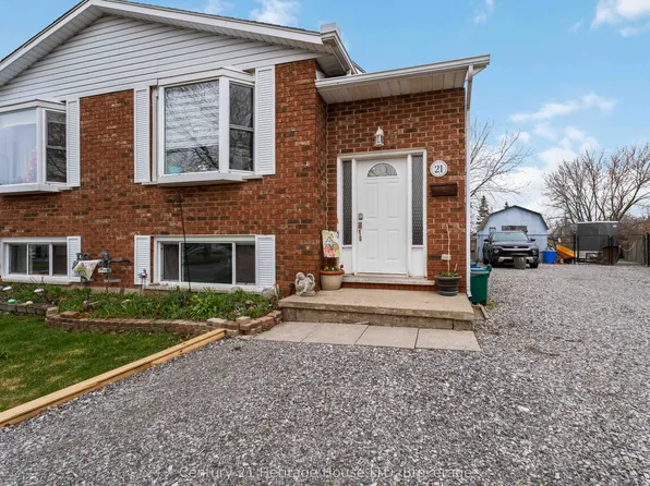 21 Justina Ct, Welland, ON L3C 7E4