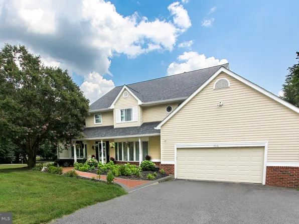 911 S Wieker Rd, Severn, MD 21144