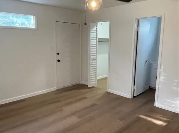 1217 E 60th St, Savannah, GA 31404