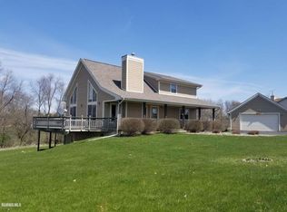 11A36 Fairway Dr, Apple River, IL 61001