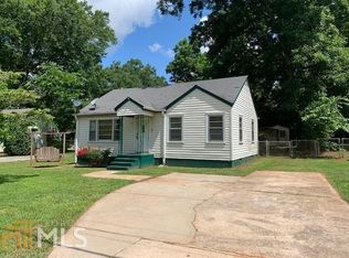 111 Mace St, Griffin, GA 30223
