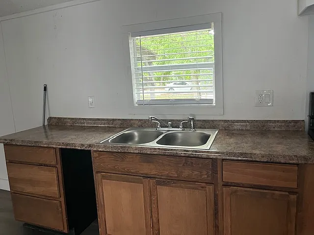 324 Linda Dr #4 — Photo 9