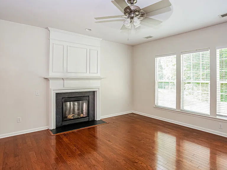 11240 Cypress View Dr — Photo 5