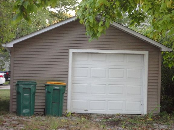 4th image of 375 W Gordon St