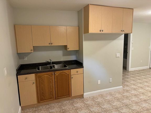 5th image of 1425 Cornell Ave