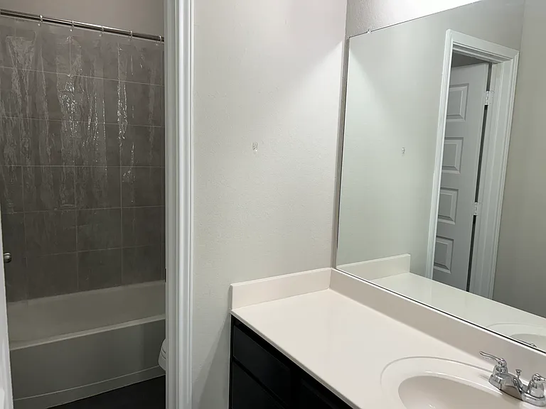 2435 Dry Moss Way — Photo 15