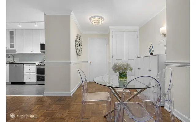 Sold by Douglas Elliman | media 2