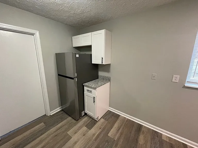 2069 Fontaine Rd #9 — Photo 16