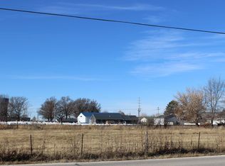 S 3rd St, Manchester, IA 52057