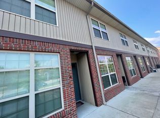 822 Northgate Blvd #1, New Albany, IN 47150
