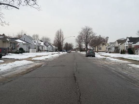 5th image of 1503 McLain Ave