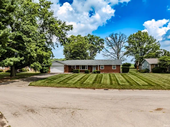 2906 E Kendall Ln, Muncie, IN 47303