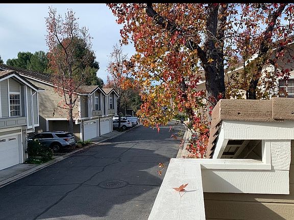 4th image of 4249 Flintlock Ln