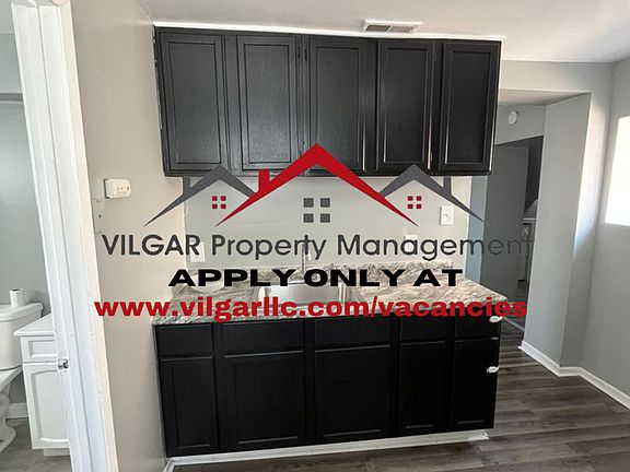 2nd image of 3510 Grand Blvd