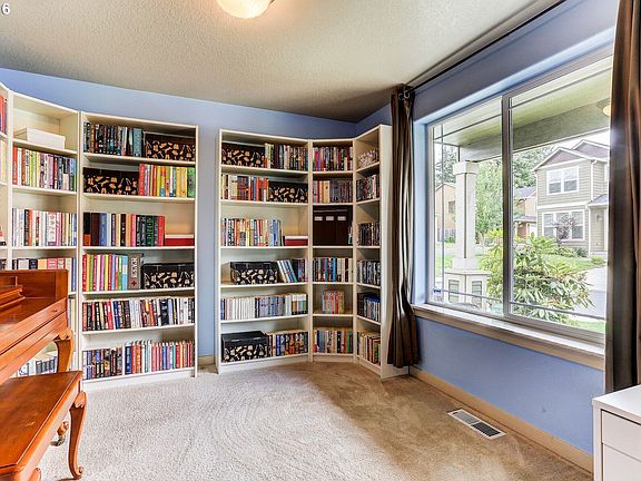 4th image of 7704 NE 54th Ave