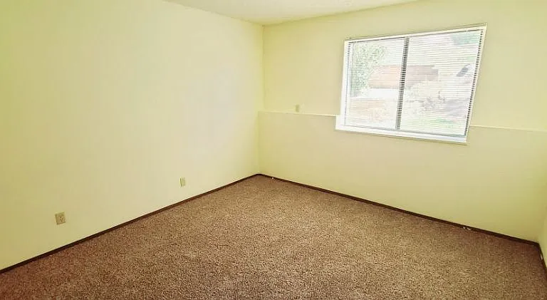 Winding Hills Apartments — Photo 110