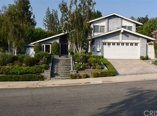 22761 Carsamba Dr, Calabasas, CA 91302